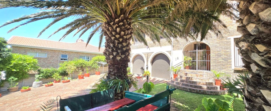 3 Bedroom Property for Sale in Kleinbaai Western Cape